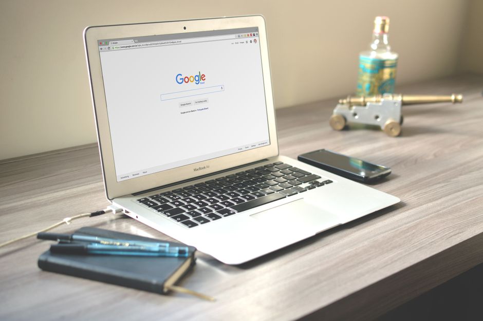 Navigateur web ouvert sur un moteur de recherche